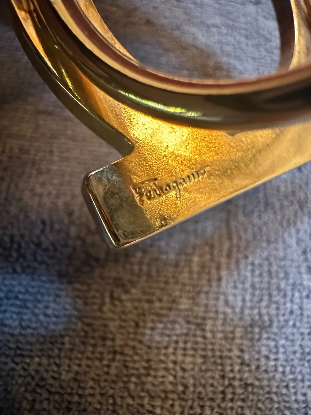 Salvatore Ferragamo Gold Scarf Clip